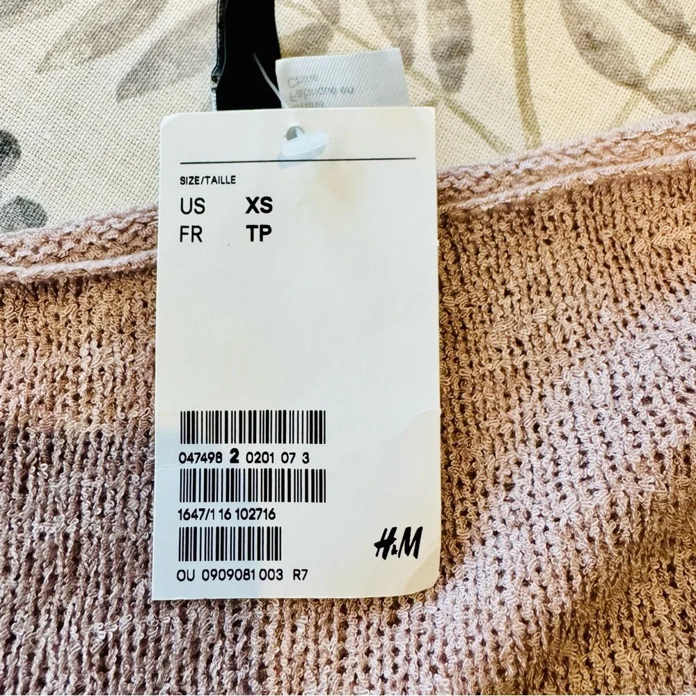 H&M | Soft Dusty Rose Sweater XS – Minimalist Chic Layering Top